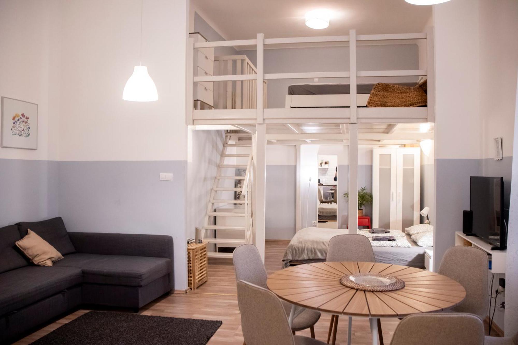 Klau33 Apartment In Party District Будапеща Екстериор снимка