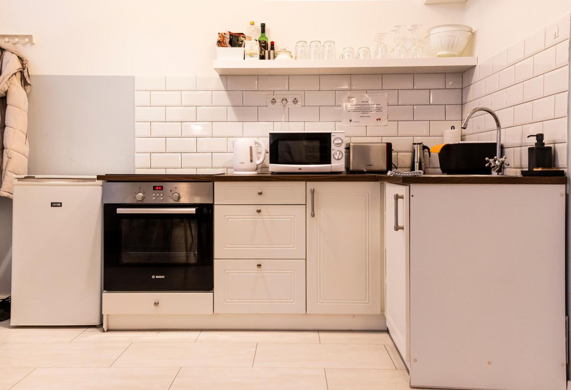 Klau33 Apartment In Party District Будапеща Екстериор снимка