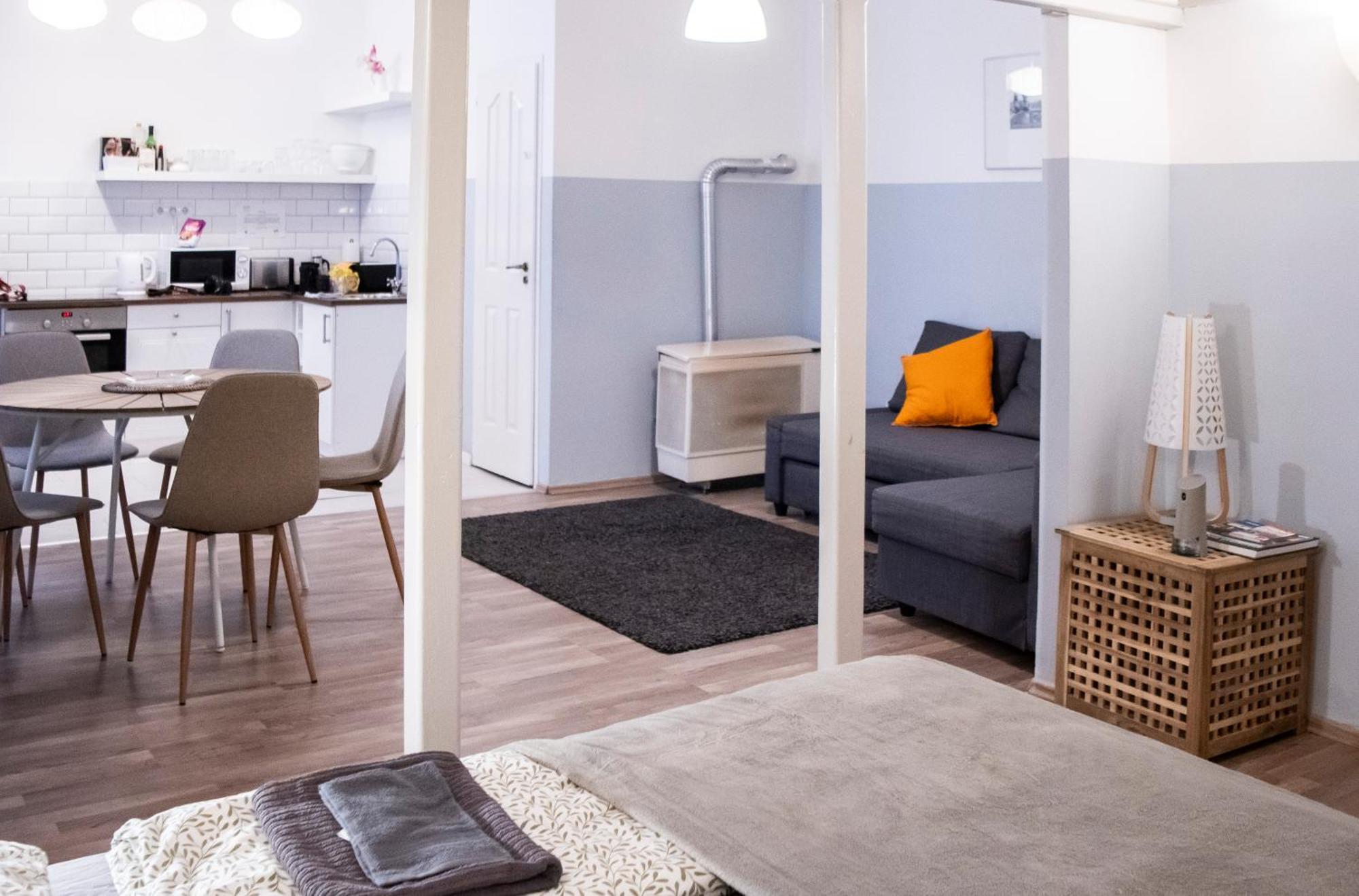 Klau33 Apartment In Party District Будапеща Екстериор снимка