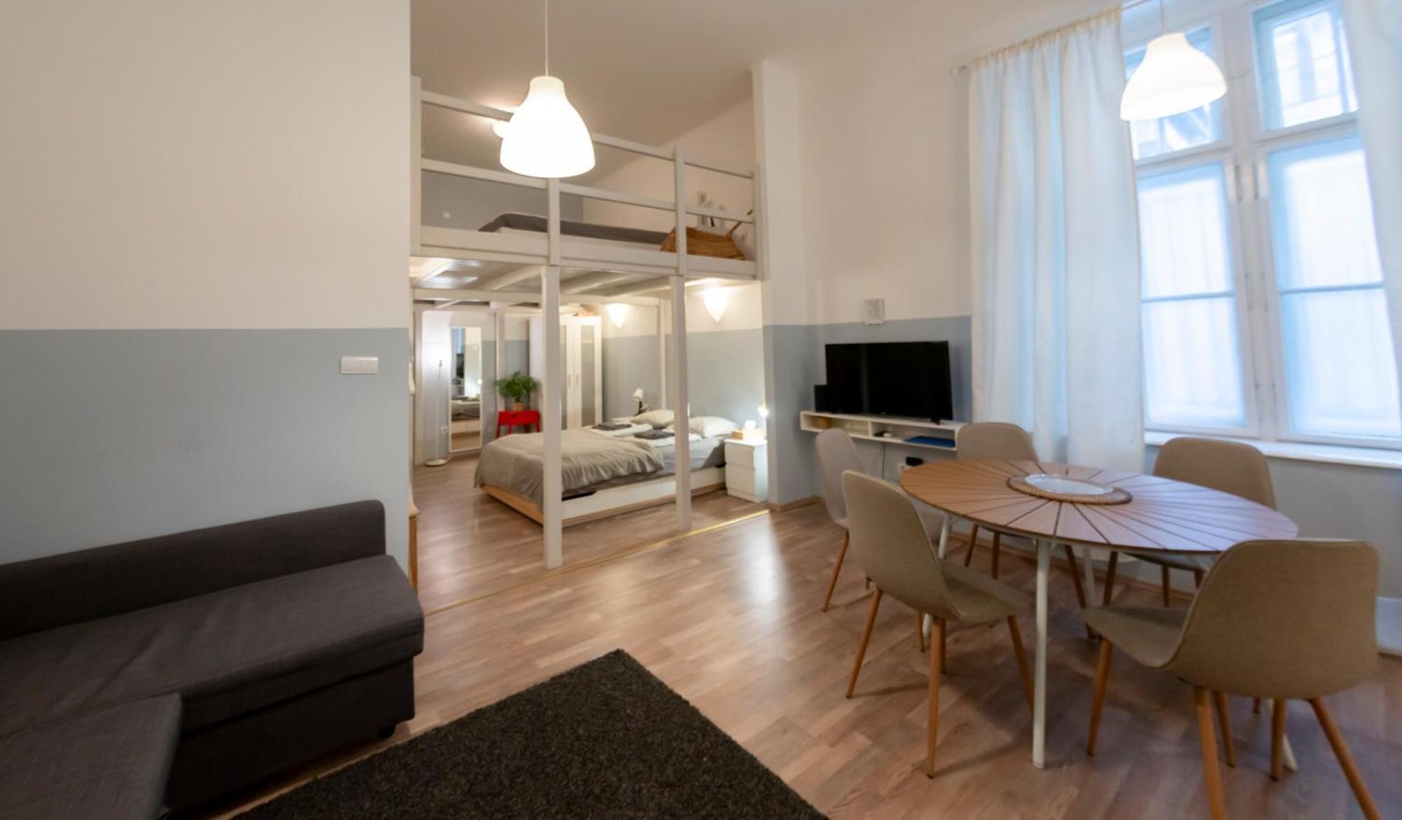 Klau33 Apartment In Party District Будапеща Екстериор снимка